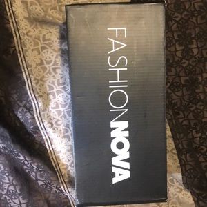 Fashion nova sandals